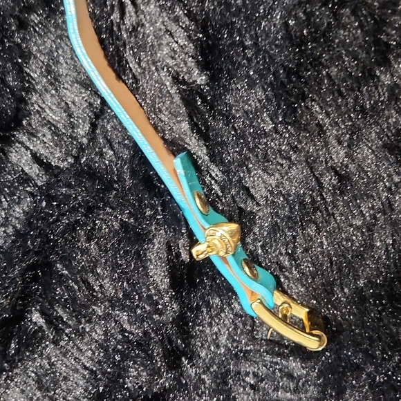 Choose Juicy Buckle Wrap Bracelet - Picture 6 of 7